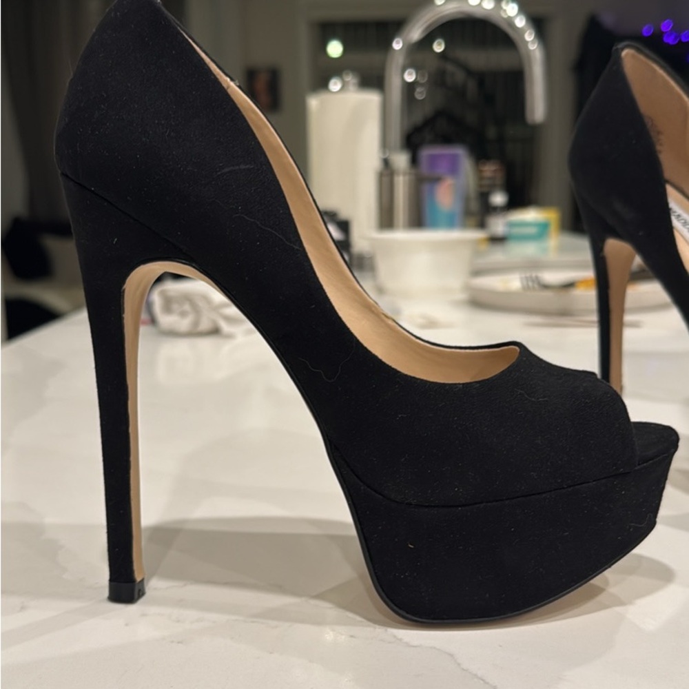 Brand new never worn!